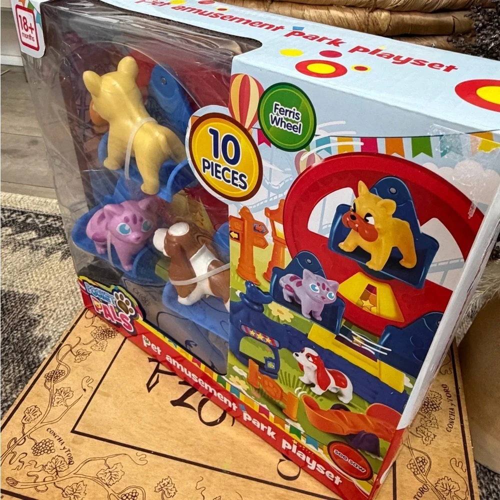 New Toddlers 10 Pc Pet Carnival Amusement Park Rides & Figures Toy Set